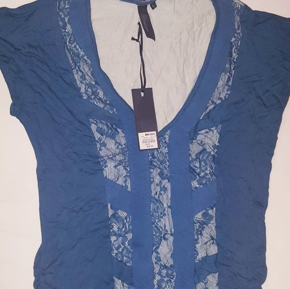 Buckle Boutique Women Dressy top - Picture 1 of 3